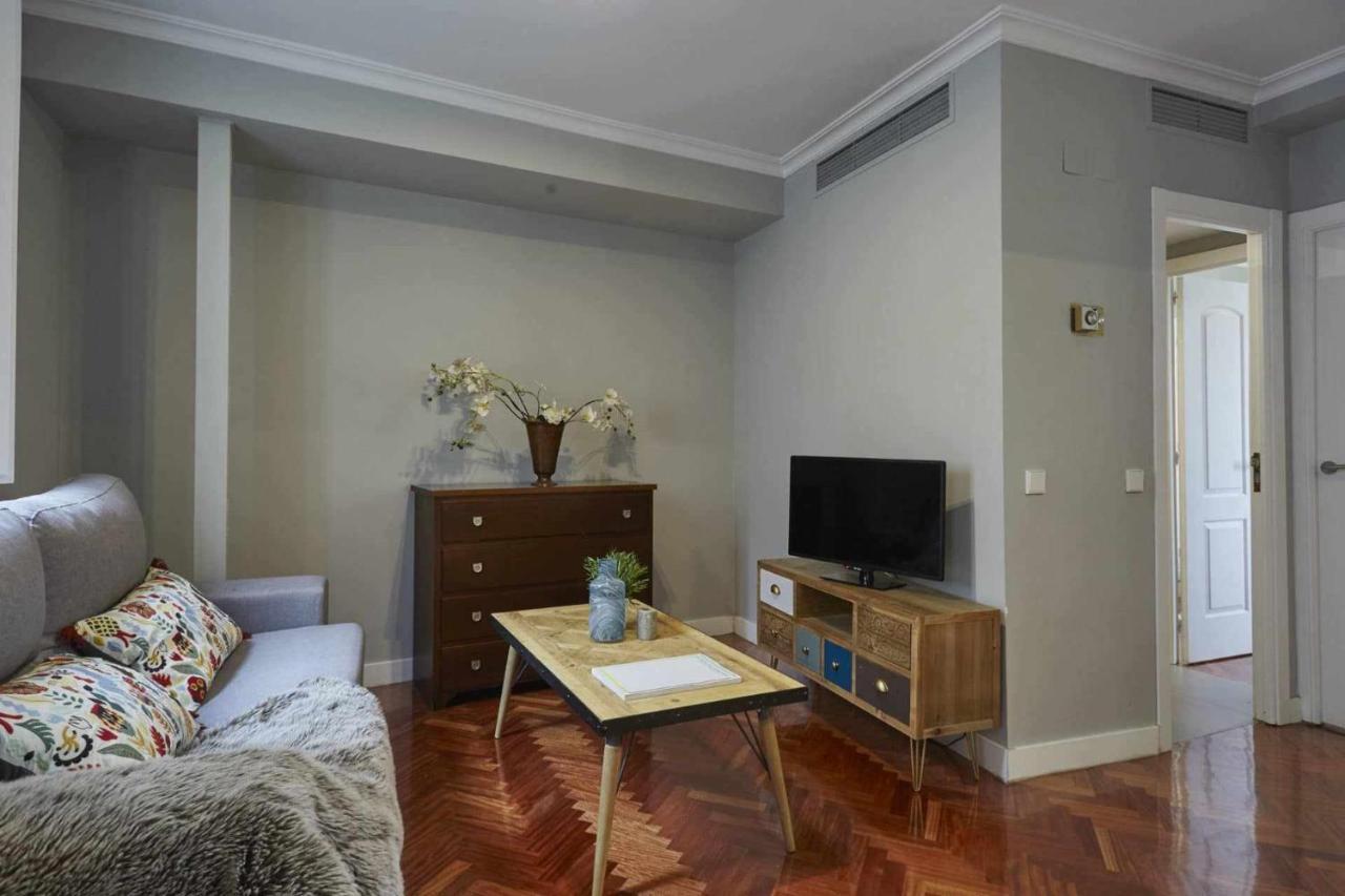 Apartamento V Alcalaretiro Ideal Parejas Madrid Exterior foto